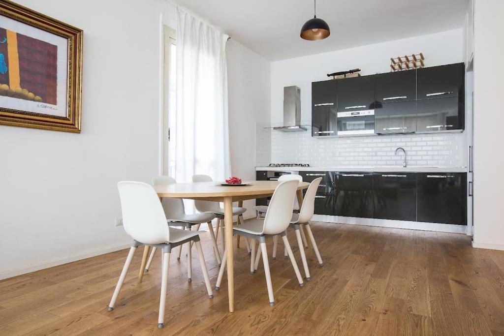 רומא My Trastevere Three Bedroom View Apartment -Top Collection מראה חיצוני תמונה